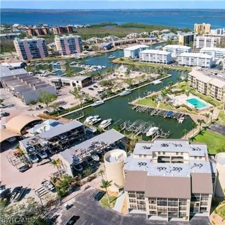 Image 6 - Santina Marina Plaza, Estero Boulevard, Fort Myers Beach, Lee County, FL 33931, USA - Townhouse for sale