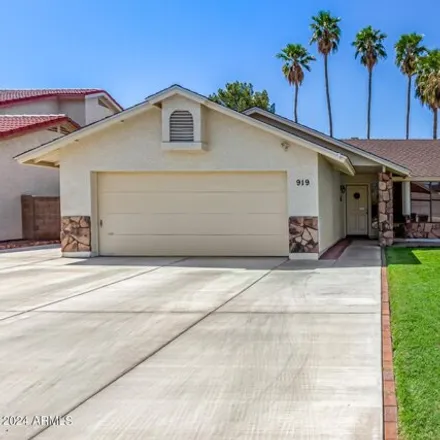 Buy this 4 bed house on 919 East San Remo Avenue in Gilbert, AZ 85234