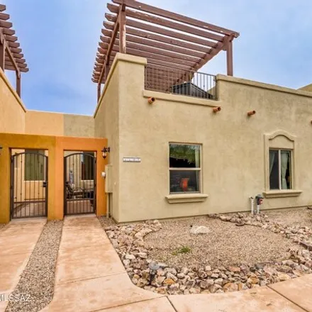 Buy this 2 bed house on 899 Lombard Way in Tubac, Santa Cruz County