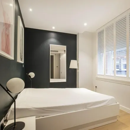 Image 3 - Ted Baker, 37 Floral Street, London, WC2E 9DP, United Kingdom - Apartment for rent