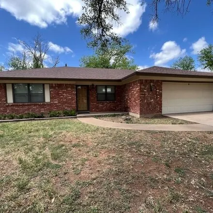 Rent this 3 bed house on 233 Westwood Drive in San Angelo, TX 76901