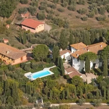 Buy this 13 bed house on Viale dell'Aeronautica in 50145 Florence FI, Italy