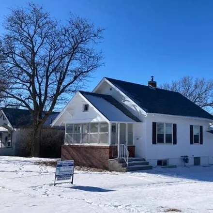 Buy this 3 bed house on 767 East 2nd Street in Prairie Pines Retirement Community, Chadron