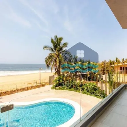 Buy this 2 bed apartment on Avenida Fuerza Aérea Mexicana in 39300 Acapulco, GRO