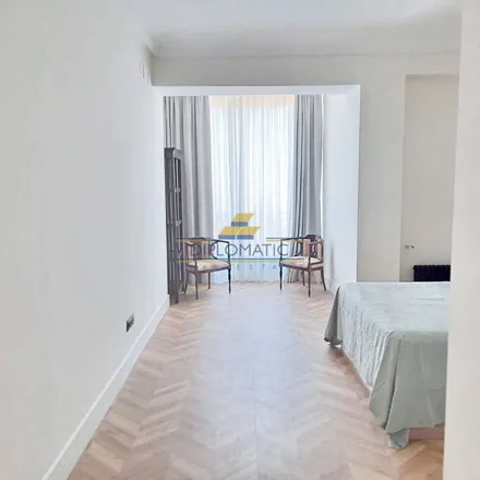 Image 4 - Paseo de la Castellana, 28046 Madrid, Spain - Apartment for rent