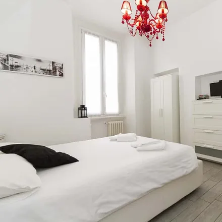 Image 5 - Victoria's Secret, Viale Tunisia, 20219 Milan MI, Italy - Apartment for rent