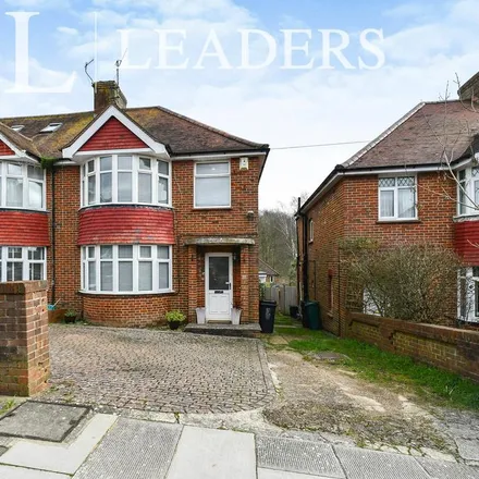 Rent this 3 bed duplex on Rushlake Road in Stanmer, BN1 9AD