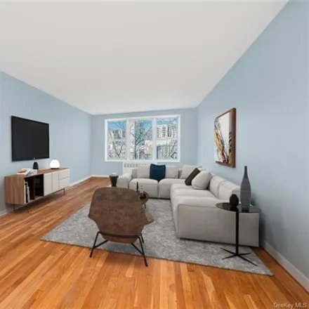 Image 3 - 180 Van Cortlandt Park South, New York, NY 10463, USA - Apartment for sale