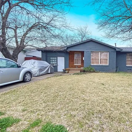Buy this 4 bed house on 1749 Rosemont Street in Mesquite, TX 75149