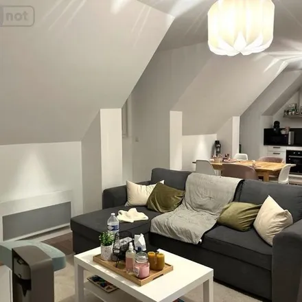Rent this 3 bed apartment on 10 bis Rue de Verdun in 59122 Hondschoote, France