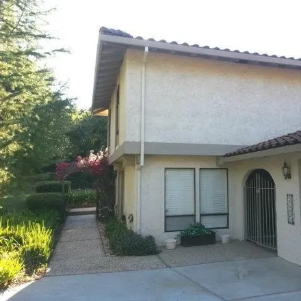 Image 5 - 24941 Prospect Avenue, Los Altos Hills, Santa Clara County, CA 94022, USA - House for rent