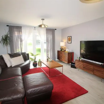 Rent this 5 bed apartment on Hearne Way in Shrewsbury, SY2 5SL