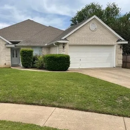 Buy this 3 bed house on 3199 Dogwood Court in Bedford, TX 76021