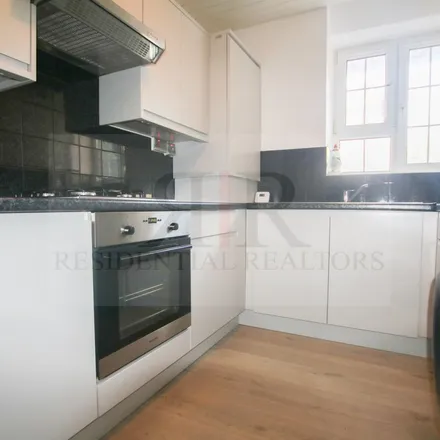 Rent this 3 bed apartment on Longridge House in Falmouth Road, London