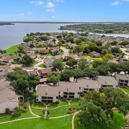 Image 3 - 108 Lakeview Ter Unit G, Montgomery, Texas, 77356 - Condo for sale