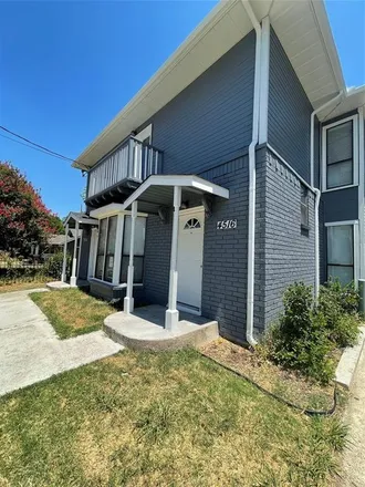 Rent this 2 bed condo on 4512 Sycamore Street in Dallas, TX 75204