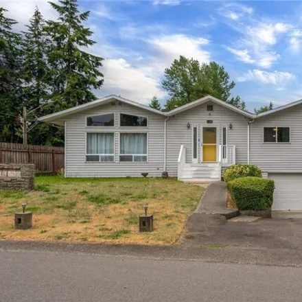 Buy this 4 bed house on 533 S 165th St in Burien, Washington