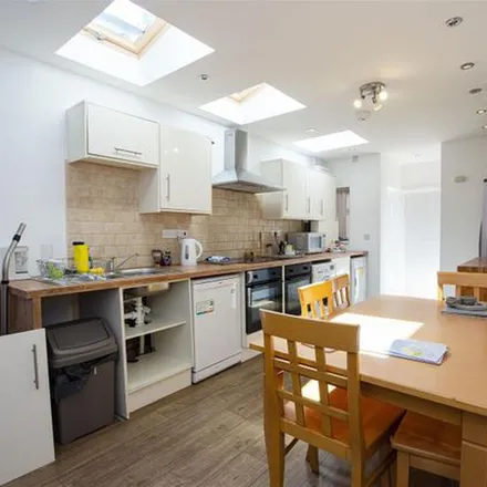 Rent this 6 bed apartment on 5 Hubert Road in Selly Oak, B29 6DX