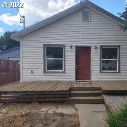 Buy this 3 bed house on 1001 Rose Street in Baker City, OR 97814
