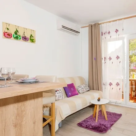 Image 9 - 21466, Croatia - Apartment for rent