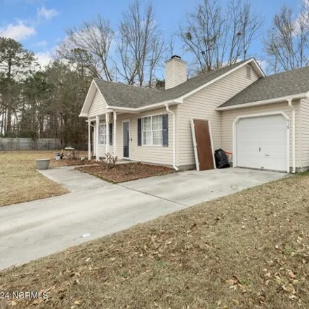 Image 3 - 501 Crissy Drive, Westgate, Onslow County, NC 28540, USA - House for sale