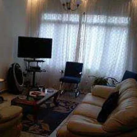 Buy this 2 bed house on Rua Três Marias in Centro, Guarulhos - SP