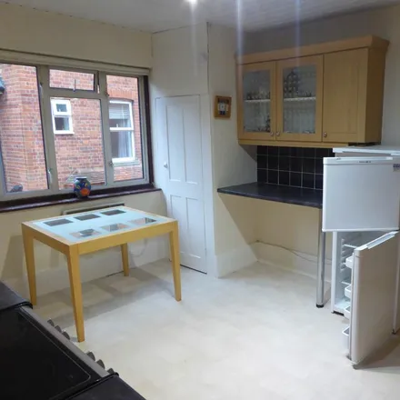 Rent this 2 bed apartment on 24 Woodcote Road in Reading, RG4 7BA
