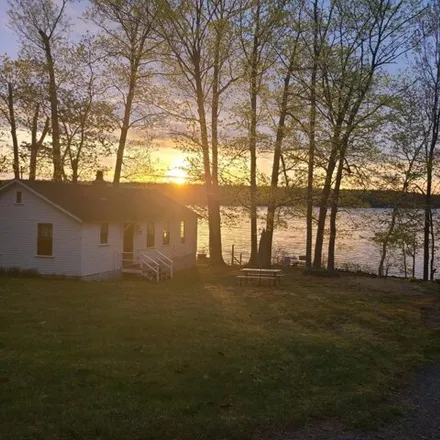 Buy this 2 bed house on 99 Blue Heron Lane in Deerfield, Rockingham County