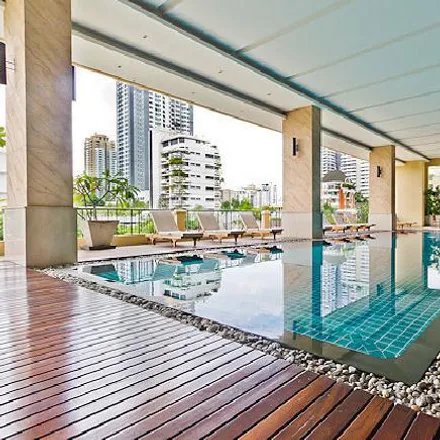 Image 4 - Phrom Phong - House for sale