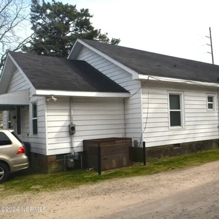 Image 4 - 808 Nashville Road, Rocky Mount, NC 27803, USA - House for sale