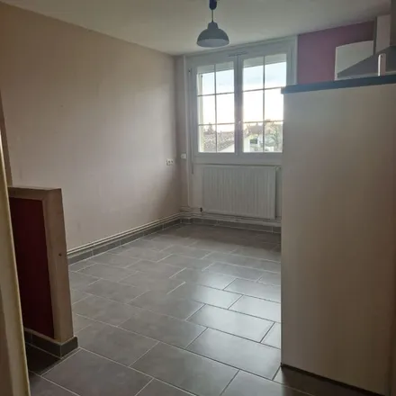 Image 6 - 35 Route de Mouillargues, 71600 Paray-le-Monial, France - Apartment for rent