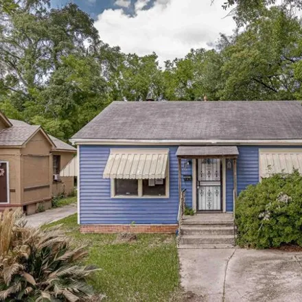 Buy this 3 bed house on 3105 Adams Avenue in Baton Rouge Terrace, Baton Rouge