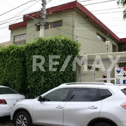 Buy this 4 bed house on Calle del Seminario 215 in Delegación Centro Histórico, 76050 Querétaro