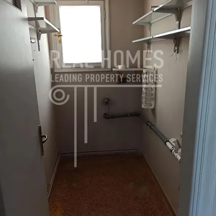 Rent this 2 bed apartment on Impero Uomo in Σπευσίππου, Athens