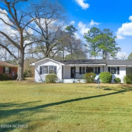 Buy this 3 bed house on 547 Cedar Road in Pinewood, Goldsboro