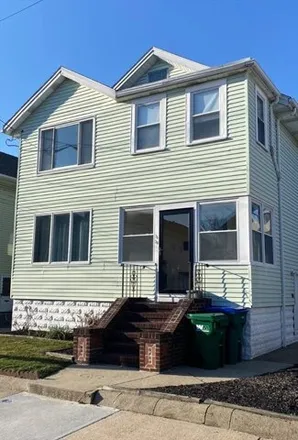 Rent this 2 bed apartment on 17 Willard Avenue in Medford, MA 02155