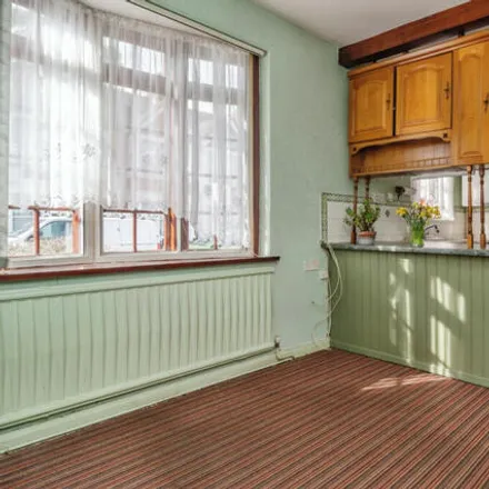 Image 3 - Lonsdale Road, Southend-on-sea, Essex, Ss2 - House for sale