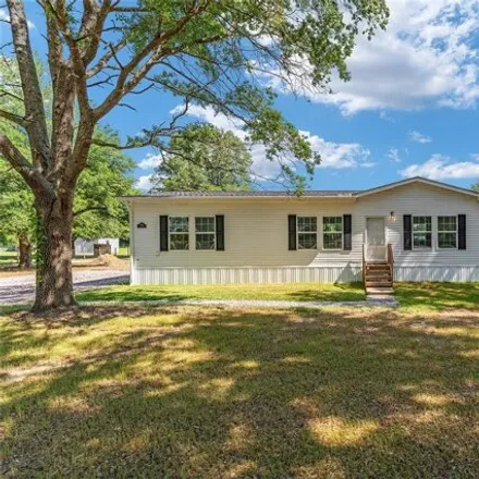 Rent this studio apartment on 7701 Southwest 14th Street in Ocala Thoroughbred Acres, Marion County