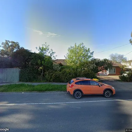 Rent this 3 bed apartment on Lower Plenty Road in Viewbank VIC 3084, Australia