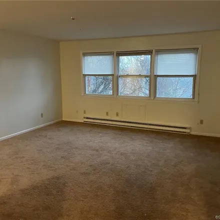 Rent this 3 bed apartment on 455 Whalley Avenue in New Haven, CT 06511