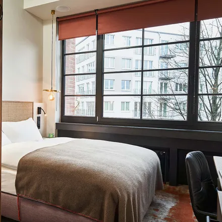 Rent this 1 bed apartment on Poßmoorweg 6 in 22301 Hamburg, Germany