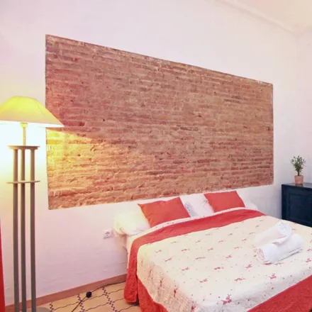 Rent this 2 bed apartment on Carrer de la Junta del Comerç in 22, 08001 Barcelona