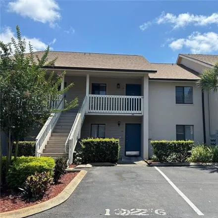 Buy this 2 bed condo on 3701 Champagne Drive in Mullis City, FL 33618
