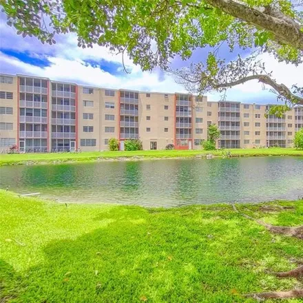 Buy this 2 bed condo on 1690 Northeast 191st Street in Miami-Dade County, FL 33179