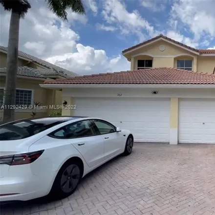 Rent this 5 bed house on 962 Marina Drive in Weston, FL 33327