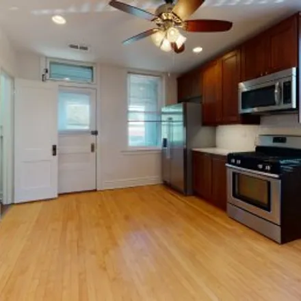 Rent this 2 bed apartment on #2,2214 West Medill Avenue in Bucktown, Chicago