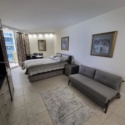 Image 6 - Collins Avenue & 174th Street, Collins Avenue, Sunny Isles Beach, FL 33160, USA - Apartment for rent
