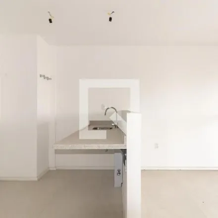 Buy this 1 bed apartment on Rua Joaquim Floriano 182 in Vila Olímpia, São Paulo - SP