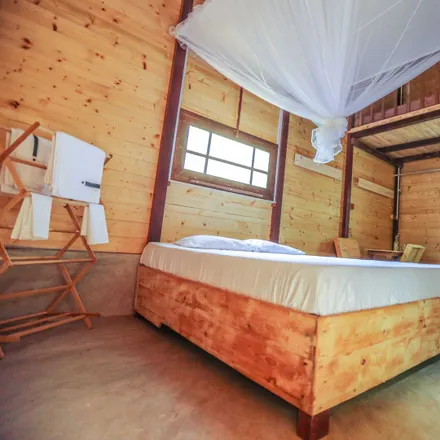 Rent this 4 bed house on Airbnb Hikkaduwa in Thiranagama - Pinkanda, Thiranagama