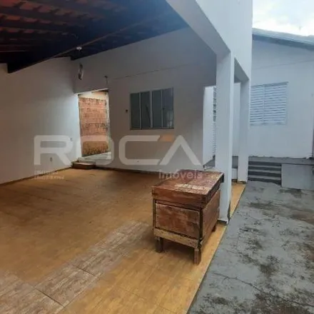 Buy this 3 bed house on Rua 15 in Jardim Araucária, São Carlos - SP